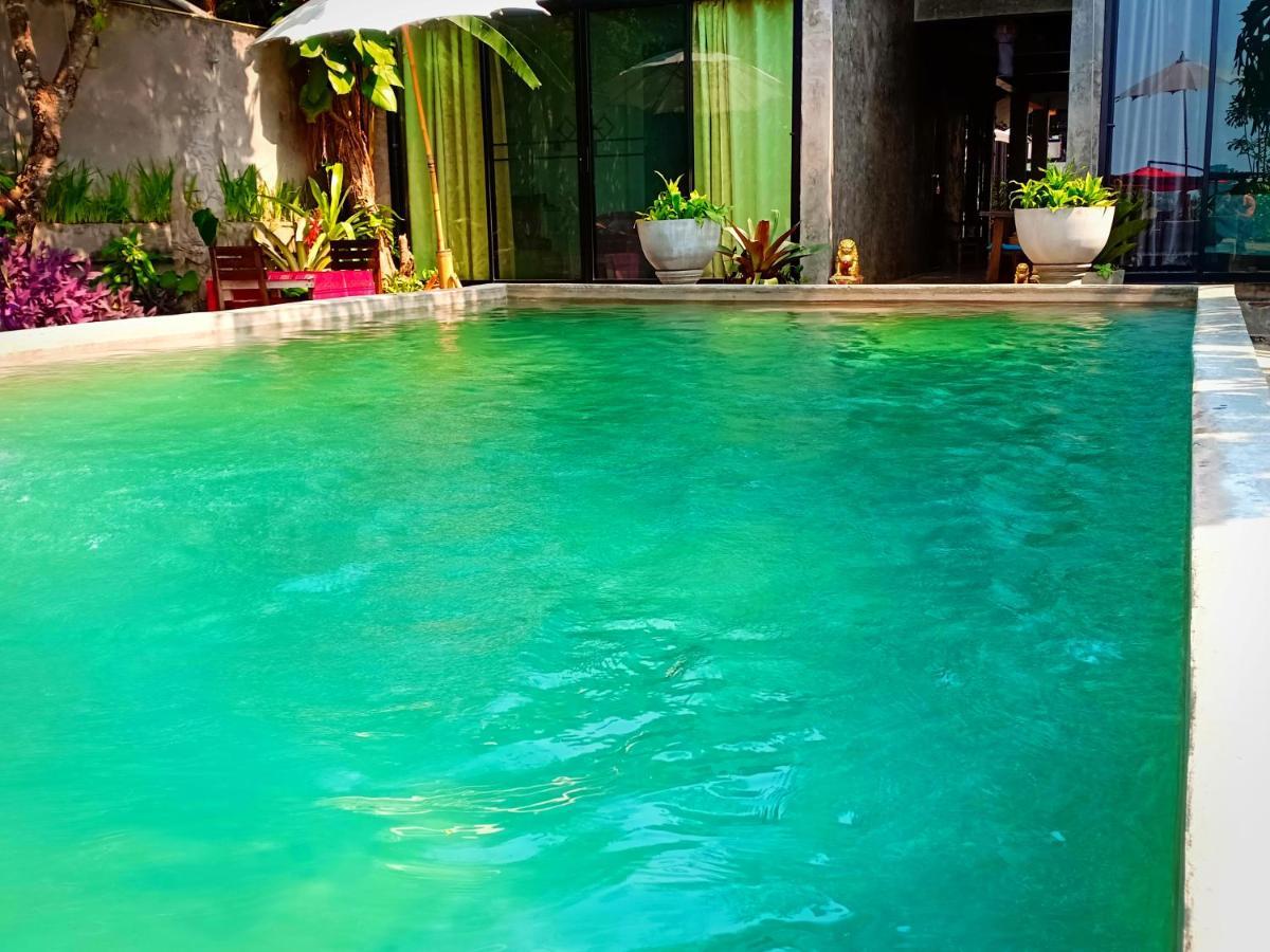 Sofa Gallery Hotel Nong Khai Bagian luar foto