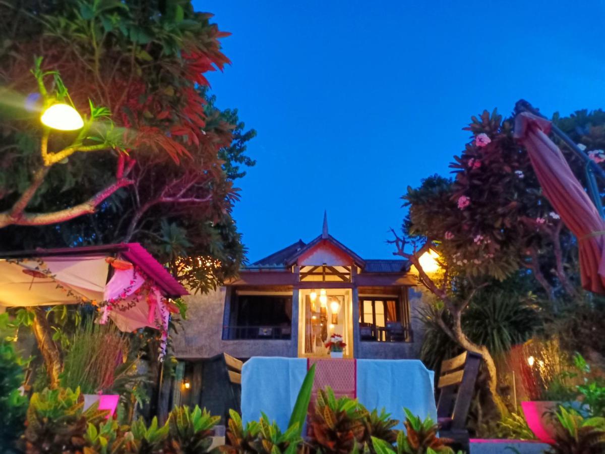 Sofa Gallery Hotel Nong Khai Bagian luar foto