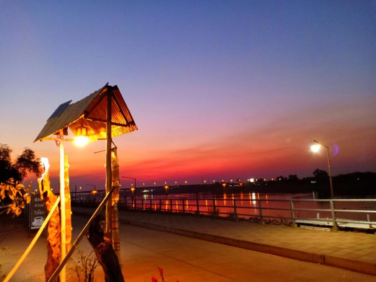 Sofa Gallery Hotel Nong Khai Bagian luar foto